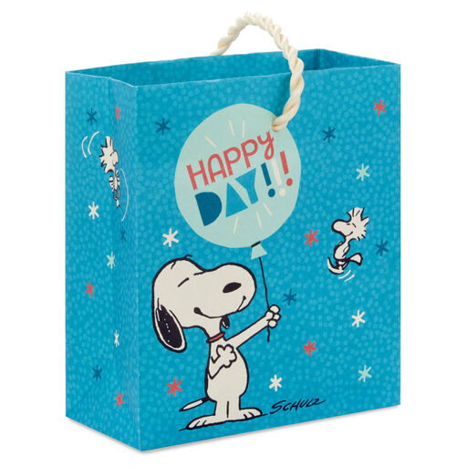 4.6" Peanuts® Snoopy With Balloon Gift Card Holder Mini Bag, 