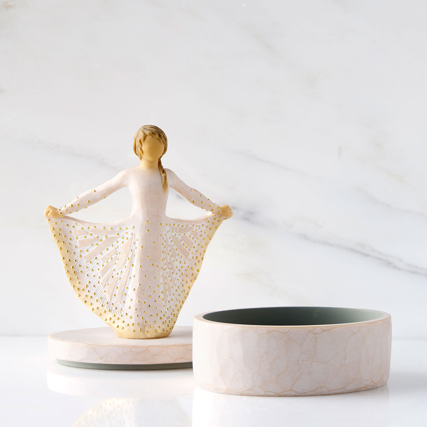 Butterfly Dress Girl on Lidded Keepsake Box lid off image number 4