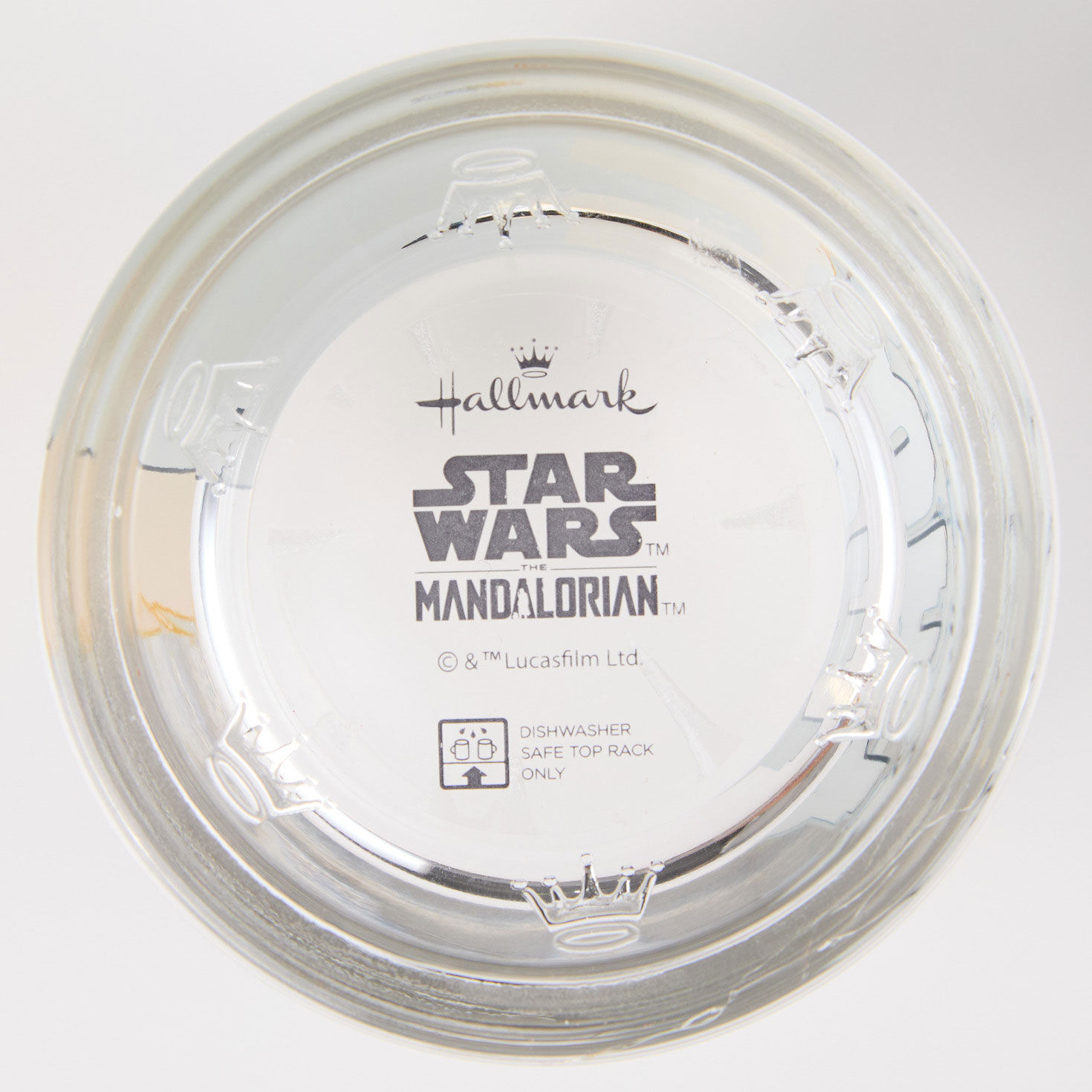 Mando and Grogu Star Wars Collector Glass  image number 3