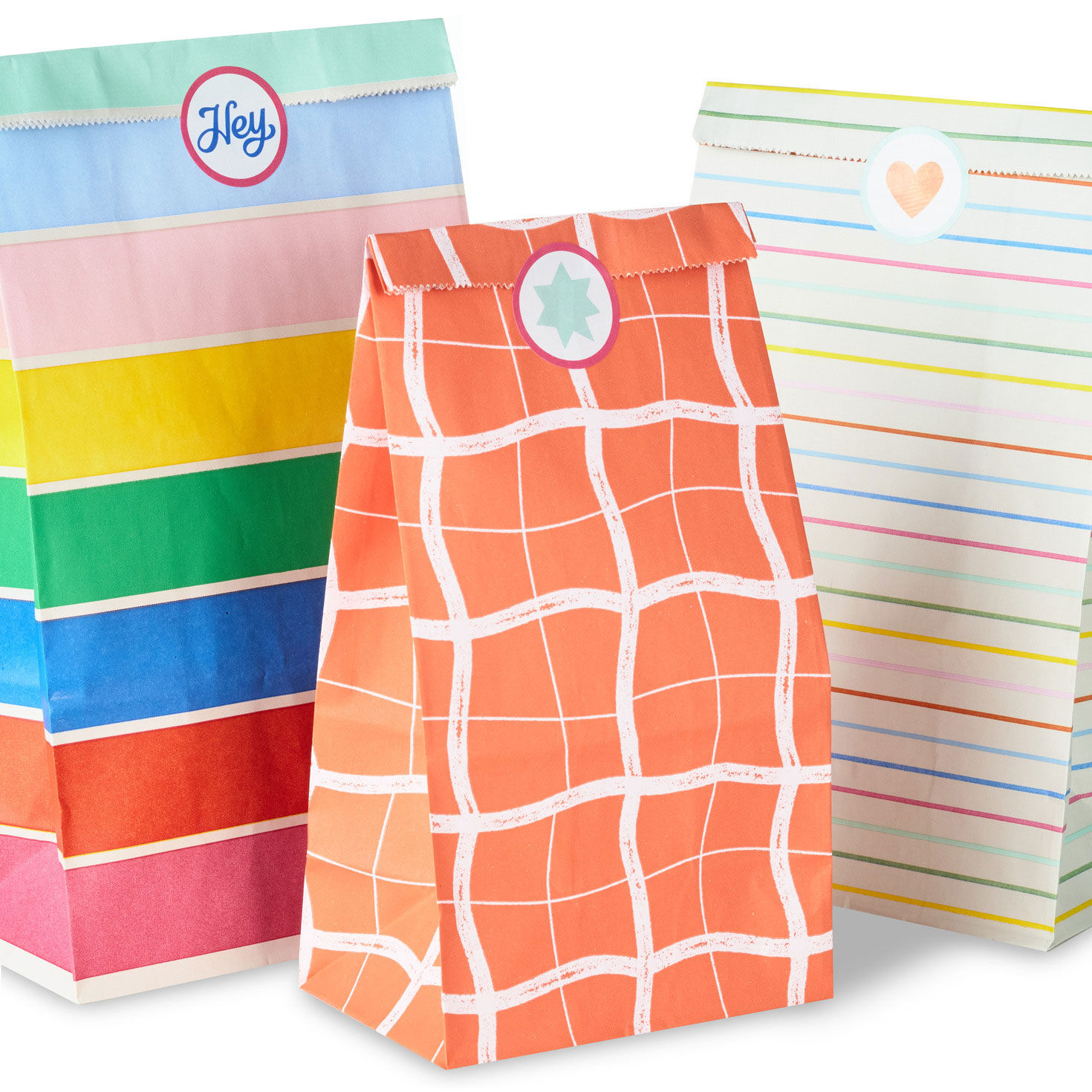 Small, Medium and Large Paper Treat Sacks Set upclose view image number 5