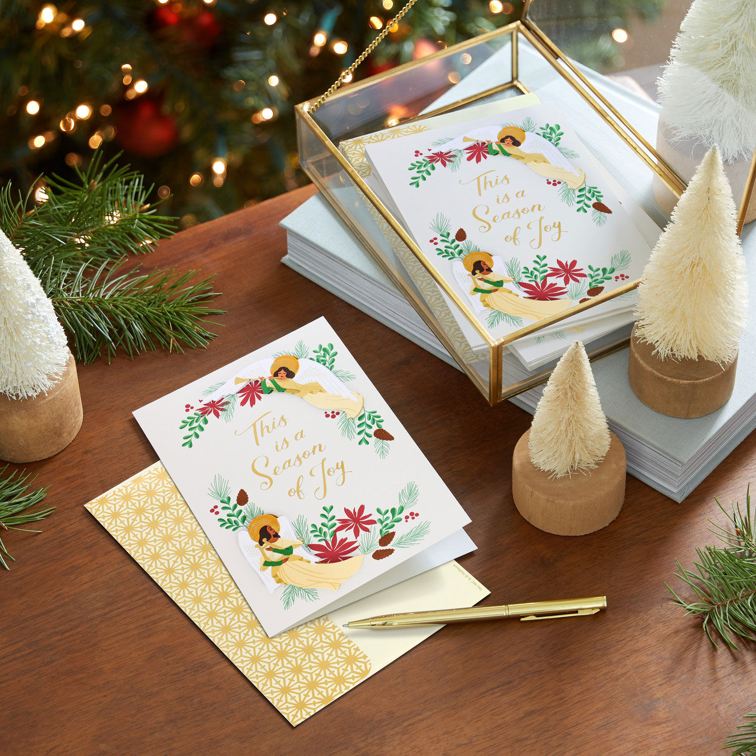 Angels and Flowers Boxed Christmas Cards in use image number 7