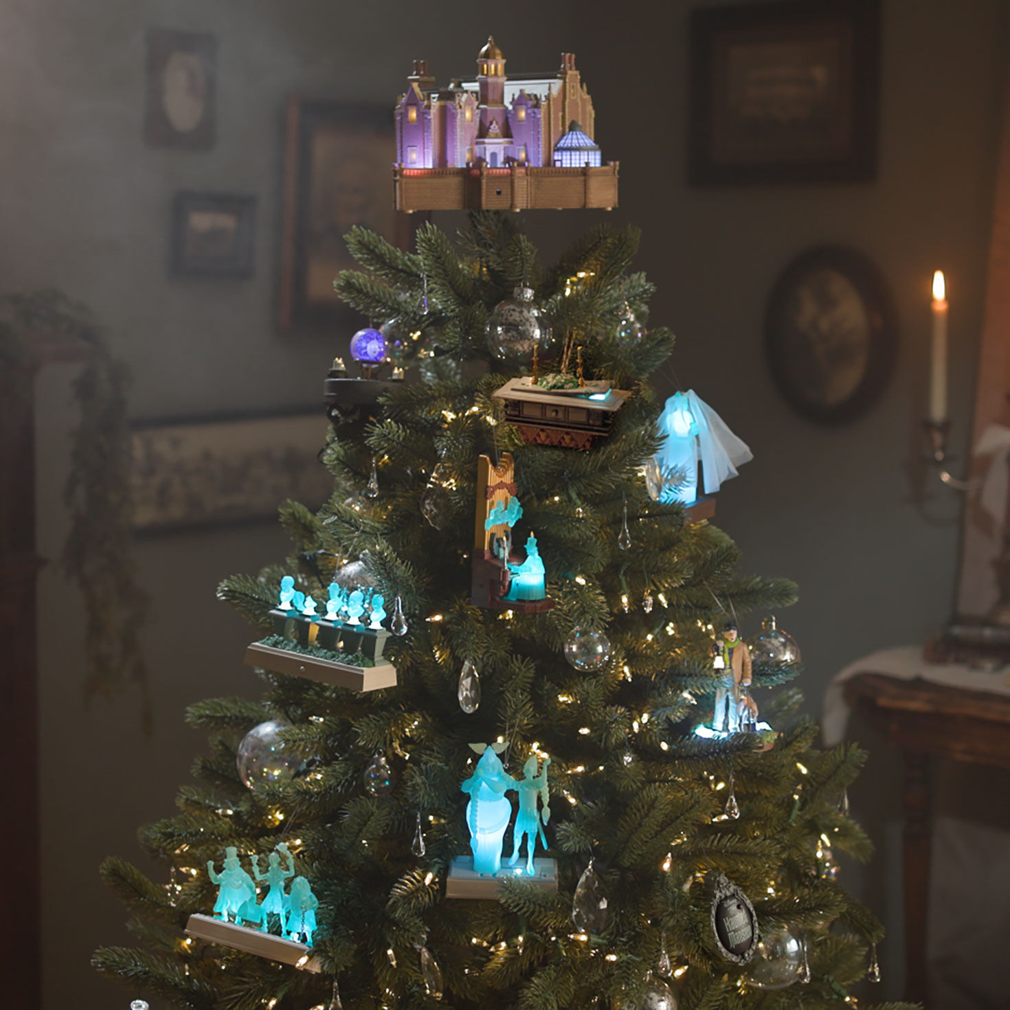Haunted Mansion Keepsake Tree Topper in use image number 3