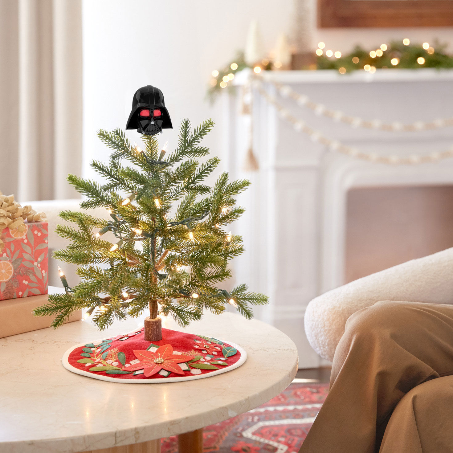 STAR WARS クリスマスツリー スター・ウォーズ」がクリスマスツリーに！ | Numero TOKYO
