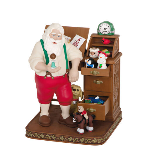 The Artist at Work Special Edition Exclusive Ornament, 
