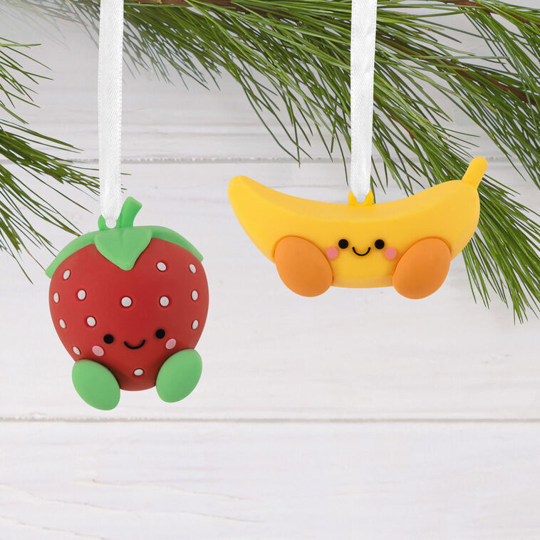 Better Together Strawberry and Banana Magnetic Hallmark Ornaments, Set of 2, , large image number 2