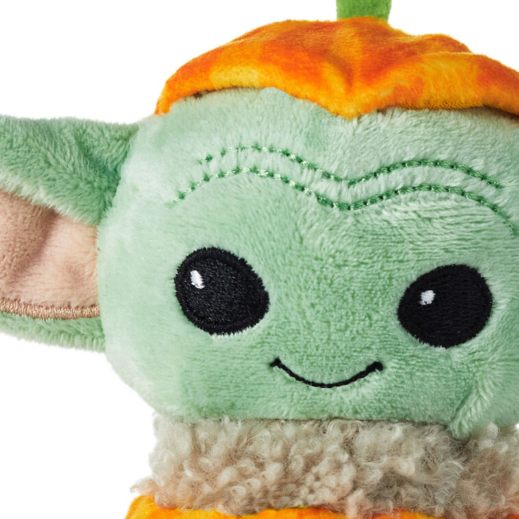 itty bittys® Star Wars: The Mandalorian™ Grogu™ Jack-o'-Lantern Plush, , large image number 4