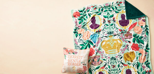Bridgerton inspired blanket and pillow