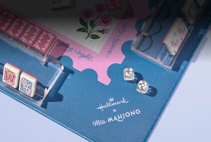 Hallmark and Miss Mahjong mahjong board with tiles, trays and dice