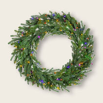 Natural Cut Hallmark Fir Wreath 300 LED Lights