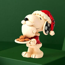 Jim Shore Peanuts Snoopy Santa With Cookie Plate Mini Figurine