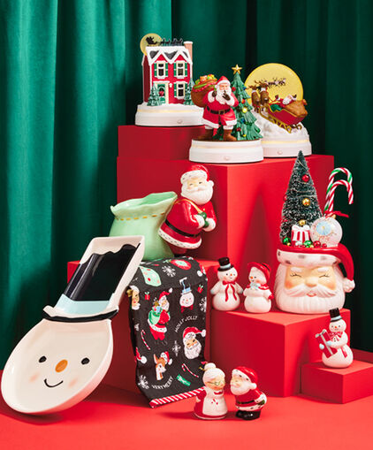 Vintage Santa and snowman decor