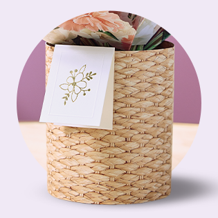 Paper vase with printed woven pattern