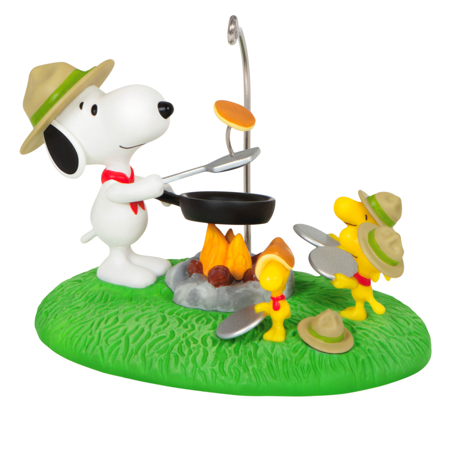 Hallmark snoopy ornaments clearance