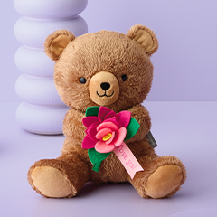 Bouquet Bear