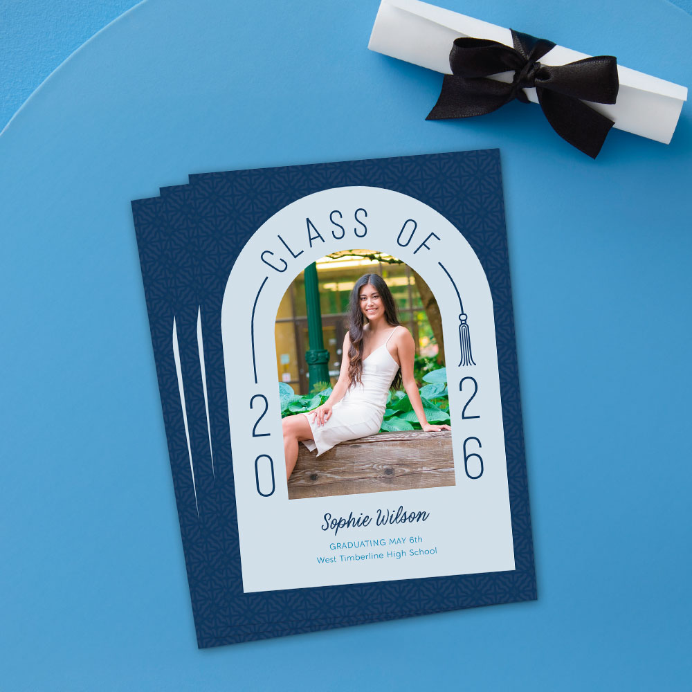 20% off graduation photo cards